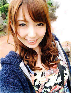 《妖精的尾巴175下载-莘瑶琴》