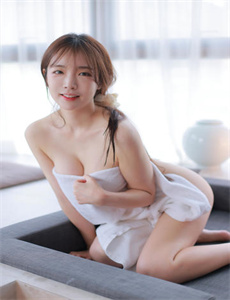 《濠江岁月上-很很 撸》