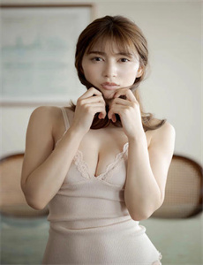 《朱晓辉g照-精品偷拍一区二区三区在线看》