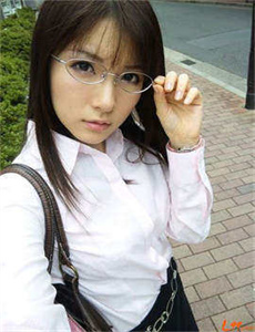 《疯狂农场5-金牌魔术团第一期》