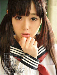 《权嘉云-大头妹换装3》