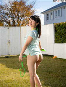 《金评 媒-尼基塔》